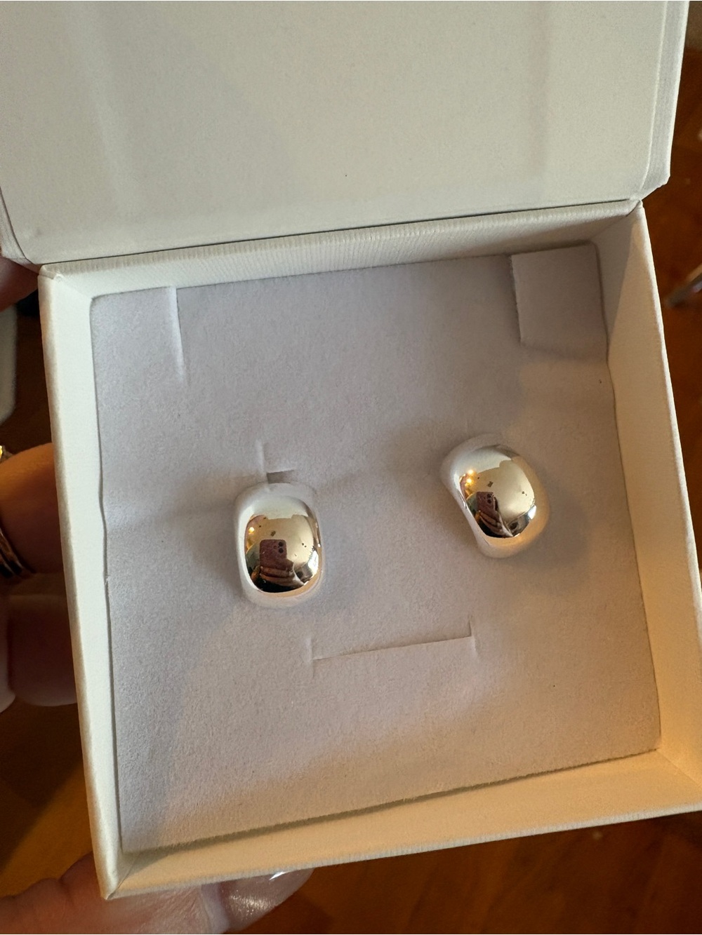 Heaven Mayhem Ky Hoop Smooth Earrings